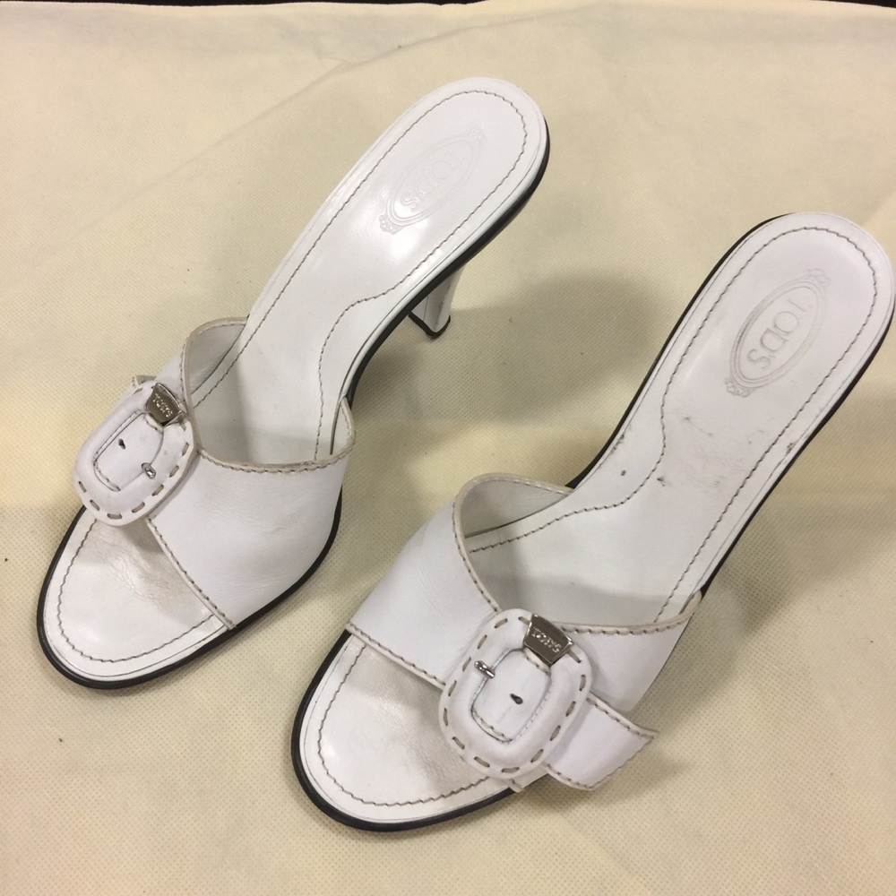 Tod’s white mule sandal